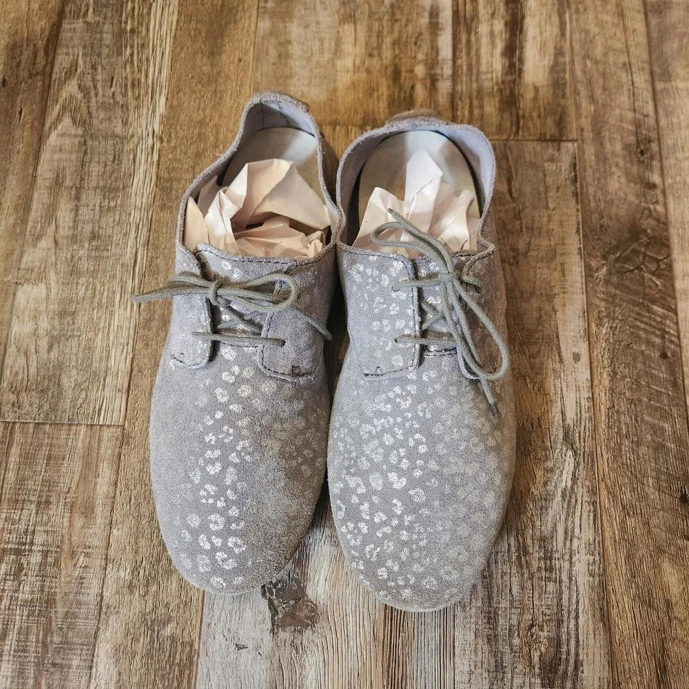 Sanuk lace up